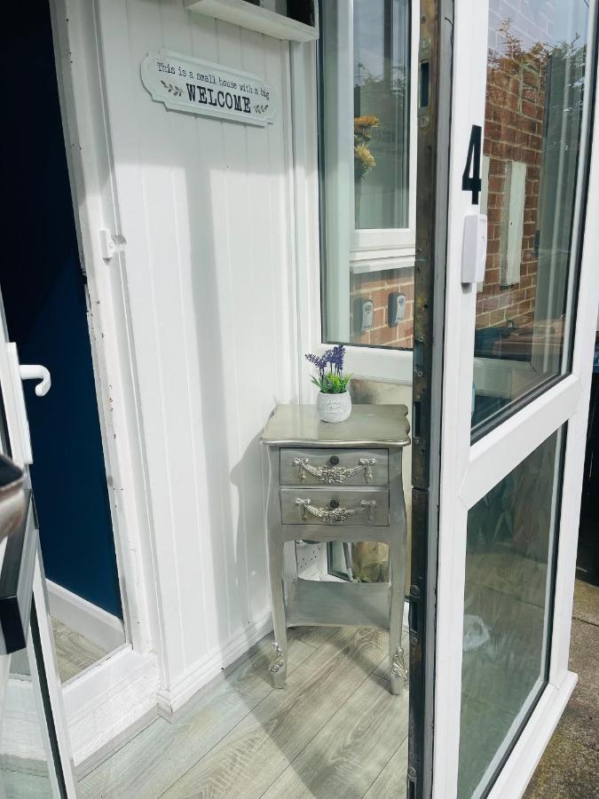 A Modern Cosy One Bedroom Home Away From Home Houghton-le-Spring エクステリア 写真